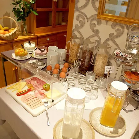 Alpenrose Hotel